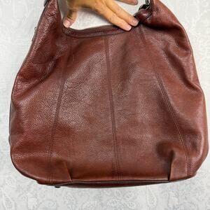B. Makowsky Brown Genuine Leather Slouchy Hobo Shoulder Bag Purse
